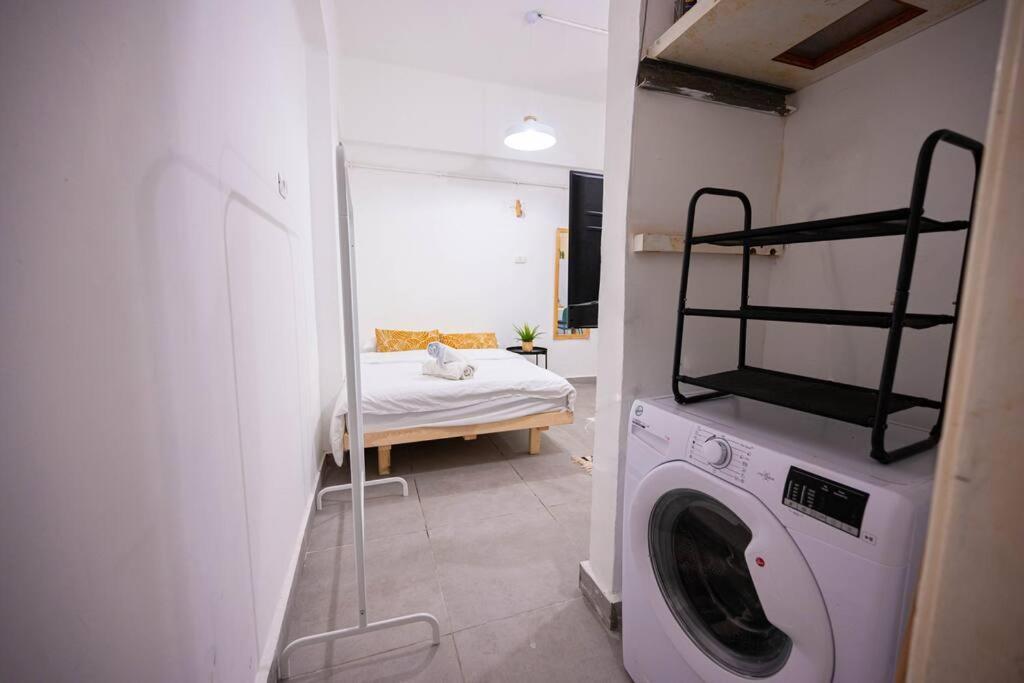 Studio Apartment In Ben Yehuda Cozy And Convinent تل أبيب المظهر الخارجي الصورة